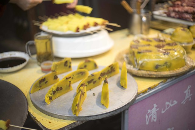 新手试机a7m2,yashica 55mm f1.7。从750、7