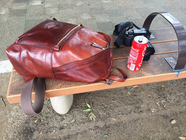 最近迷上意大利老牌the bridge的皮具了, 有没有