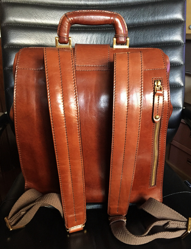 最近迷上意大利老牌the bridge的皮具了, 有没有