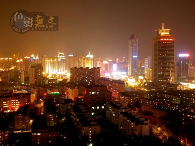 俗浅作品：新手夜景