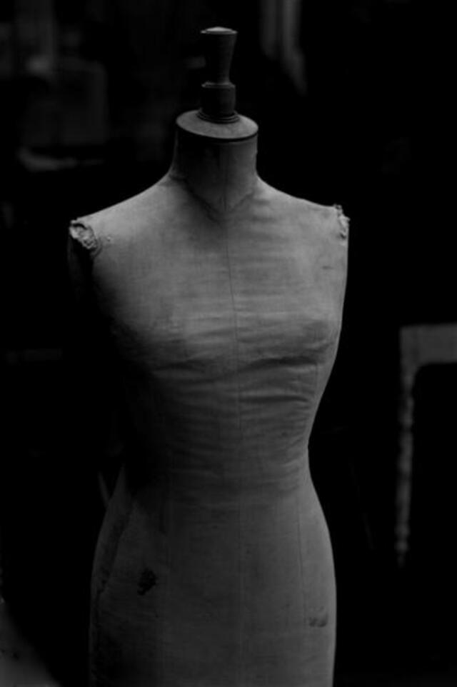 gustavjin作品：衣架
