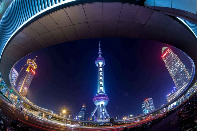 张世明作品：夜上海