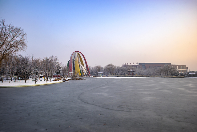 冀民作品：公园雪景