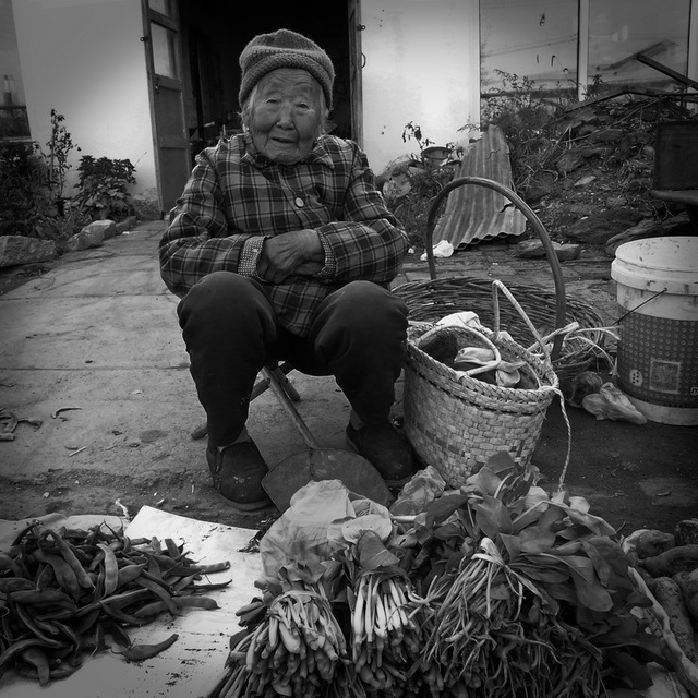 四十岁的男人作品：肖像