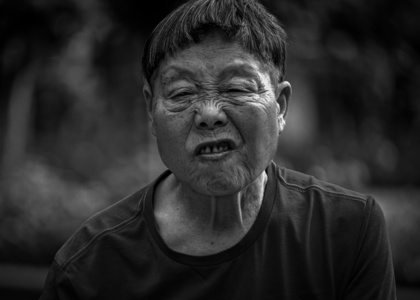 阿番作品：大妈
