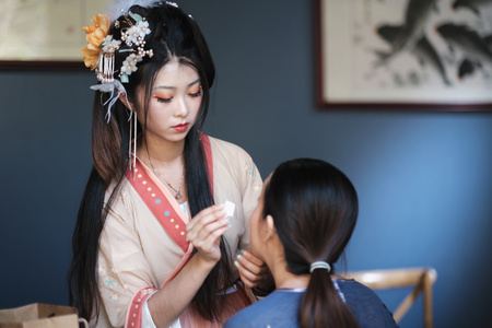 金水生作品：妆容
