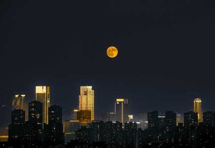 lijianlj作品：十五的月亮十六圆