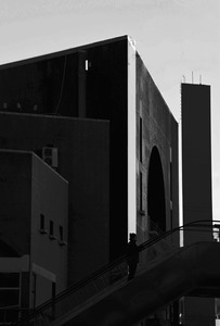 老拾作品：过街