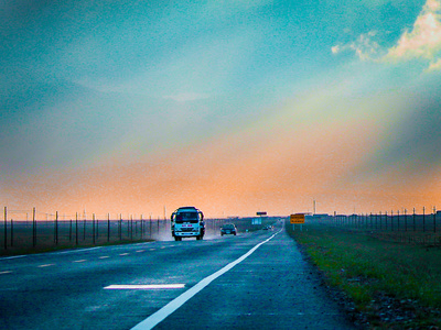 好高不骛远作品：在路上