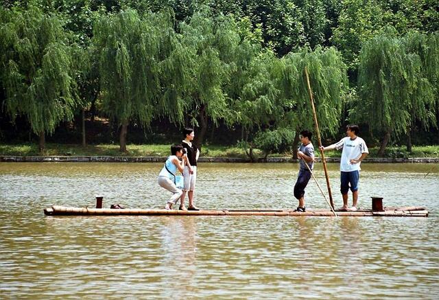 江南岸作品：定格珍珠泉！