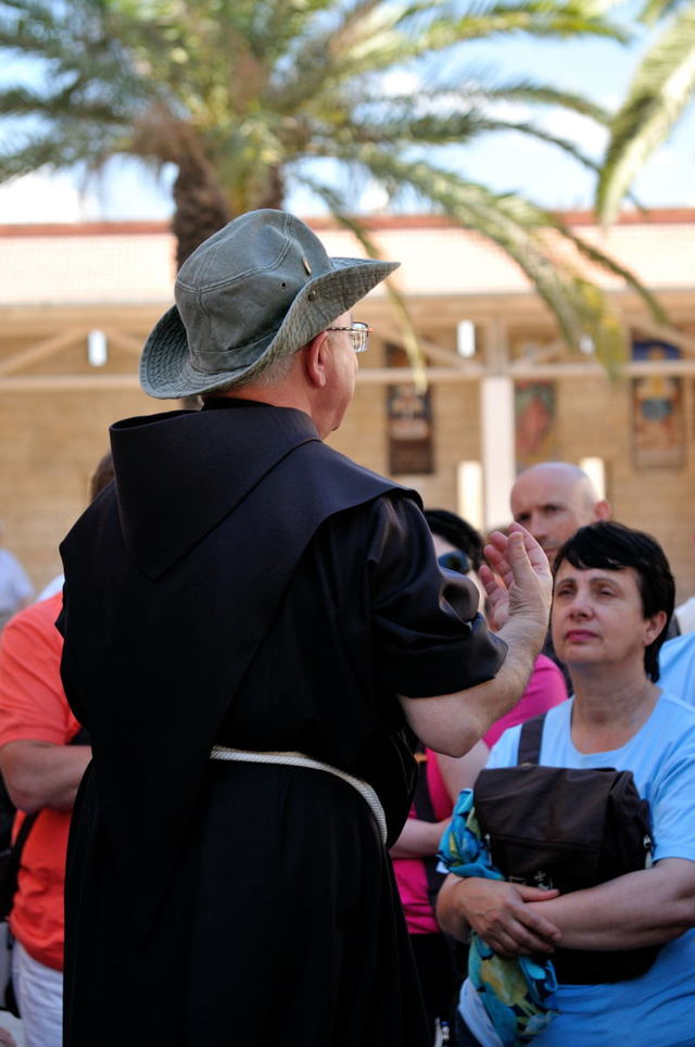 主题:迦南----一块曾经流淌着奶和蜜的上帝应许之地,一块充满着血和泪