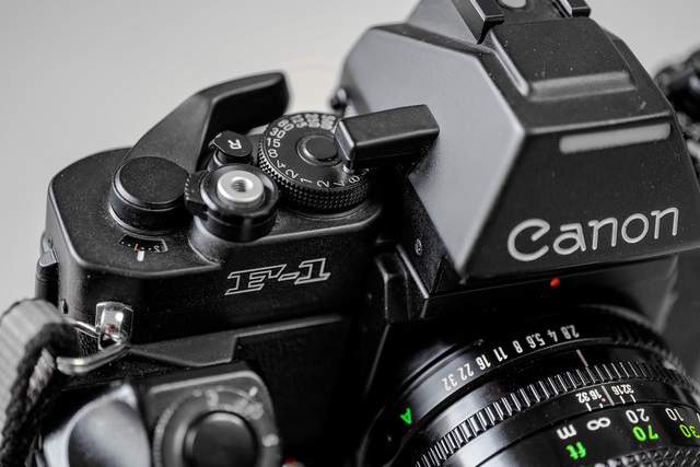 佳能相机,我最喜欢的就是new f1了