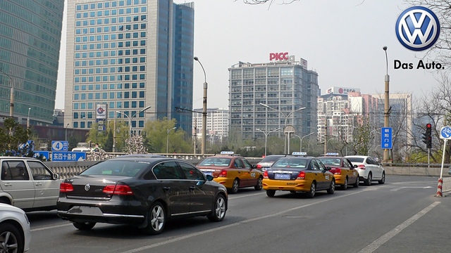 主题:█【街头随拍汽车,道路,交通贴图区·第2期】1543-1547楼:q5提车