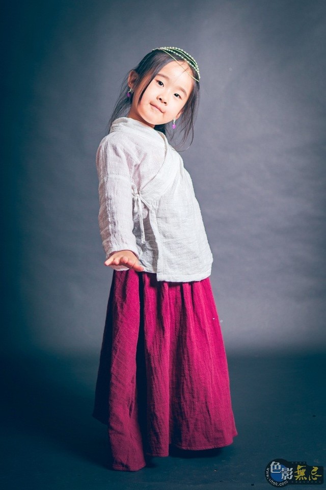 一针一线的缝,老爹也是拼了,自己能做到的一般不求人