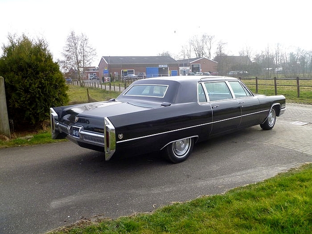 主题:凯迪拉克的品牌算哪个档次