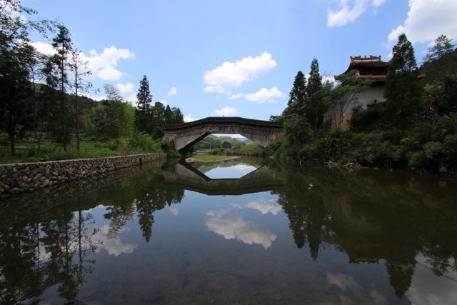 走遍廊桥(曾用名"游浙南闽北古廊桥记 行行色色